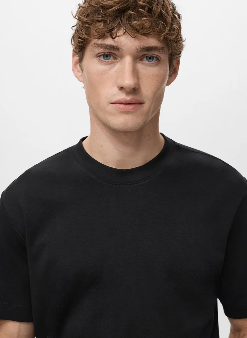 Mango Man  Medium weight regular fit T-shirt for Men | Best Price UAE